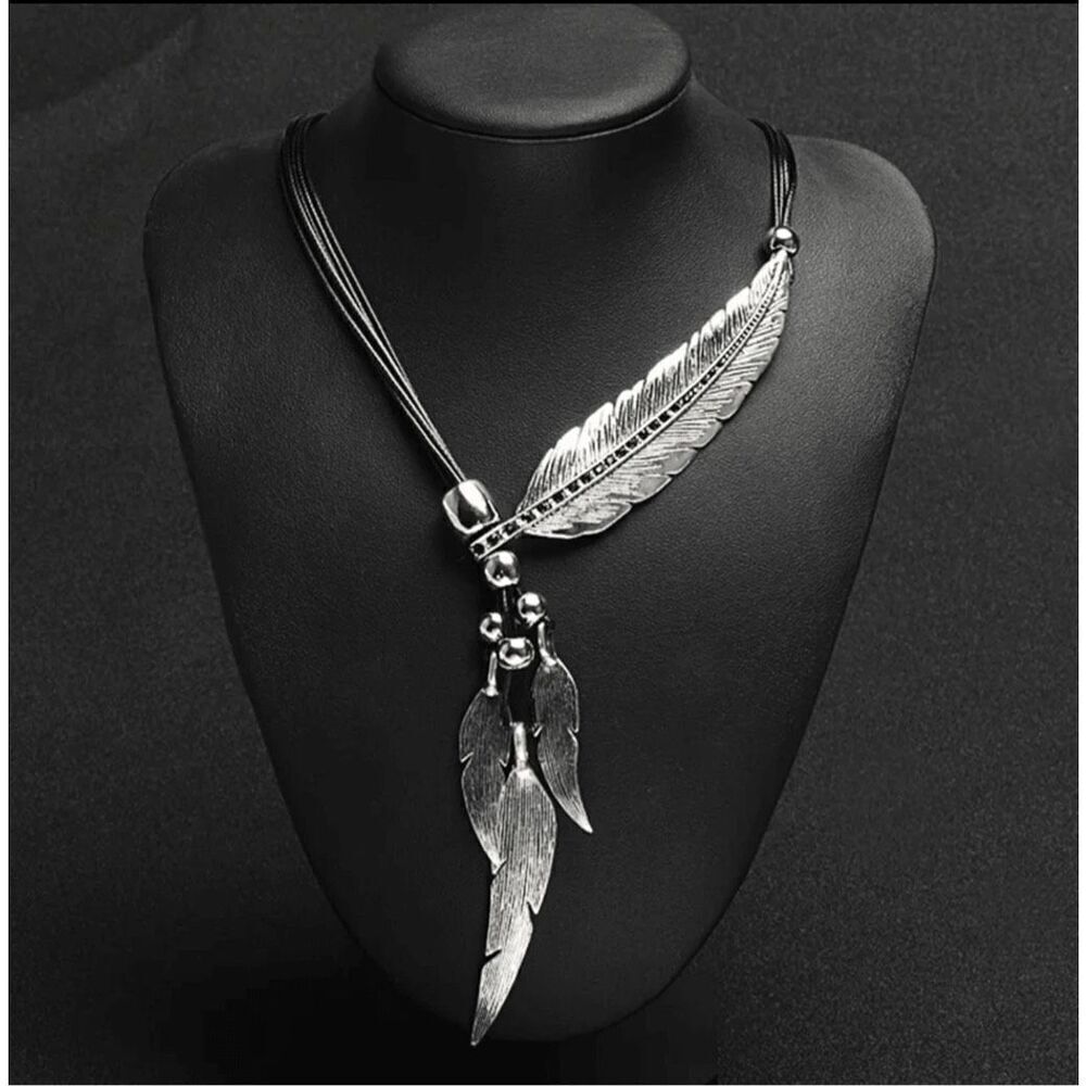 Feather Necklace